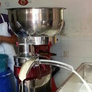 Máquinas Separadoras de Crema Automáticas para Fábricas de Lácteos, Nuevas, con Motor, Bomba y Componentes Principales para Aplicaciones de Alimentos y Bebidas - Product Image 2