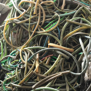 Tubo médico de PVC de primera calidad, plástico transparente flexible, uso industrial, fabricación de equipos médicos y reprocesamiento de plástico - Product Image 1