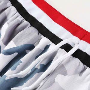 Shorts de basketball pour hommes, nouvelle conception 2023, grande taille, 100% polyester, respirant, impression numérique, couleur personnalisée, logo personnalisé, haute qualité - Product Image 4