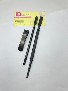 ที่ดันเล็บสองด้านพร้อมที่ตัดเล็บอุปกรณ์ดูแลเล็บพลาสม่าสีดำคุณภาพยั่งยืนทำจากสแตนเลส - Product Image 3