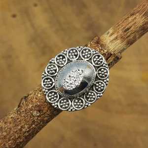 แหวนเงินสีเงิน925เคลือบไททาเนียมสีเงินดีไซน์ทางตะวันตกเฉียงใต้ทำจากช่างฝีมือด้วยหินไข่มุกเพชรสำหรับงานแต่งงาน - Product Image 2