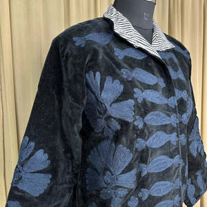 Boho Chic Retro Free Size Full Sleeve Turn-<b>down</b> Collar Hand Embroidered Black Floral Velvet Suzani Open Front Winter Coat Robe - Product Image 6