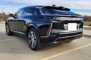 CADILLAC LYRIQ AWD LUXURY 2 2024 - Product Image 6