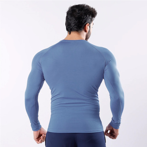 เสื้อแขนยาวแนบเนื้อสำหรับผู้ชายเสื้อออกกำลังกายแห้งเร็วผ้าสแปนเด็กซ์ระบายอากาศได้ดี - Product Image 2