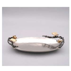 Bandeja de servicio ovalada plateada de aluminio de diseño moderno para bodas y cenas de Ramadán con características decorativas - Product Image 3