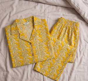 Nuevo Conjunto de Pijama de Algodón Indio Tejido a Mano con Estampado Floral para Mujer, Manga Larga, Reversible, Ropa de Dormir - Product Image 4