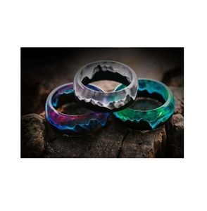 Anillo de resina de alta calidad para fiestas de bodas usa anillos de resina de aspecto simple producto hecho a mano anillo de resina de la mejor calidad 100% - Product Image 1