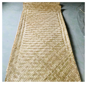 Diseña libremente con nuestras correas de bambú natural, material transpirable y flexible que aporta textura a cualquier espacio - Product Image 5