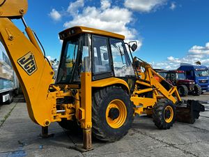 รถตักล้อยาง JCB 3CX มือหนึ่ง/มือสอง ปี 2000 พร้อมแขนไฮดรอลิกแบบยืดหดได้ บุ้งกี๋ไฮดรอลิก รับน้ำหนักได้มาก มาตรฐานไอเสียยูโร 6 เครื่องยนต์ดีเซล Dongfeng เกียร์อัตโนมัติ - Product Image 5