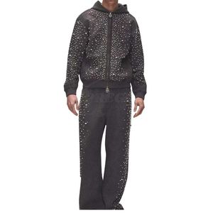 Nouveaux survêtements d'hiver pour hommes à capuche, légers et très vendus, 100% coton biologique, fabriqués au Pakistan, style unique, respirants avec strass - Product Image 1