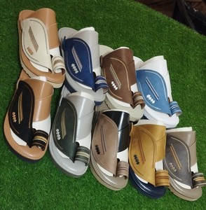 รองเท้าหนังอาหรับสำหรับผู้ชายรองเท้าแตะอาหรับมีพื้นยางใส่สบายสำหรับใช้ในทุกวันในซาอุดิอาระเบียและดูไบ - Product Image 5