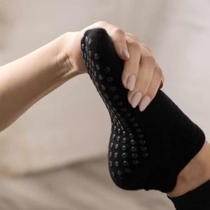 Chaussettes antidérapantes pour hommes, chaussettes de yoga Pilates, chaussettes de sport personnalisées, 100% coton respirant, hiver - Product Image 5