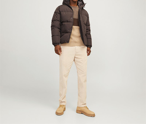 Chaqueta de Invierno Personalizada OEM para Hombre, Chaqueta Bomber de Alta Calidad, Chaqueta Acolchada con Capucha para Unisex - Product Image 4