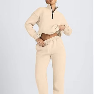 Conjunto Deportivo Elegante para Mujer, Ropa Deportiva Informal para Mujer, Conjunto Deportivo Moderno para Mujer - Product Image 1