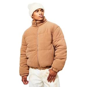 Vestes matelassées confortables fabriquées au Pakistan pour hommes, tissu de la meilleure qualité, service OEM, vestes tendance, vestes coupe ample - Product Image 2