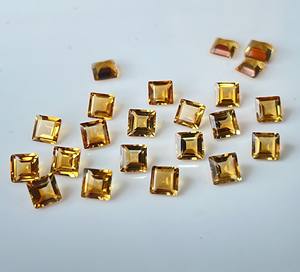 Corte cuadrado de citrino natural 7mm facetado-Piedra preciosa de corte cuadrado de citrino suelto de calidad superior - Product Image 1