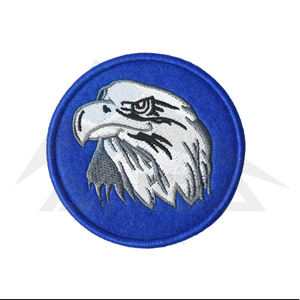 Parches bordados hechos a mano personalizados al por mayor, decoración de lentejuelas estilo planchado, 100% tela de fieltro de algodón, logotipo de diseño grande - Product Image 2