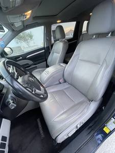 IMPRESIONANTE Toyota Highlander XLE 2017, TRANSMISIÓN AUTOMÁTICA, MOTOR V6, TRACCIÓN EN LAS 4 RUEDAS - Product Image 4