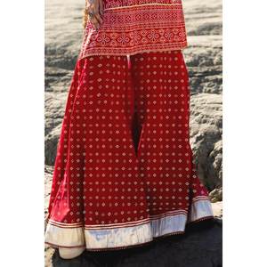 ชุดสูทผ้าลอนปักลายสีแดงสำหรับผู้หญิง แบบยังไม่เย็บติดกัน เหมาะสำหรับใส่ในชีวิตประจำวัน พร้อมการตกแต่งด้วยลายปักที่ประณีต - Product Image 5