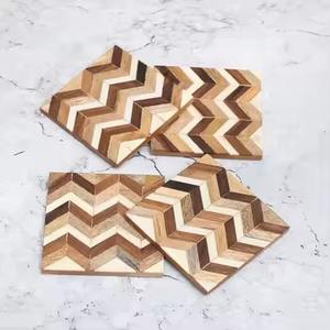 Dessous de verre en bois et incrustation de résine Ligne Zig Zag Designer Tapis de tasse élégant pour café, thé, salle à manger, cuisine, bar et espace de vie - Product Image 1