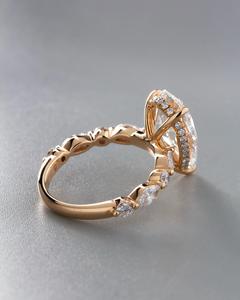 Anillo de compromiso de diamante moissanita de corte de pera de 12x8mm en oro | Joyería de Boda nupcial de piedra lateral Marquesa - Product Image 2