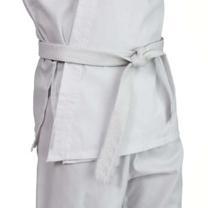 Uniformes clásicos de artes marciales de Karate de alta calidad para entrenamiento informal y eventos formales - Product Image 5
