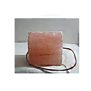 Hewan Jilat Himalayan Salt Lick-100 Murni Alami Garam Blok Tali untuk Kuda Rusa Ternak Bentuk Persegi dengan Tali Berat 4-6K - Product Image 6