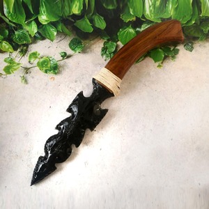 Couteau artisanal en obsidienne noire de qualité supérieure, athame, poignard, design mascotte, MUNTAHA AGATE, 5-5,5 pouces, toucher réel pour l'art - Product Image 2