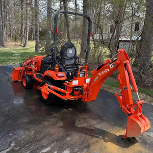 Tractor Agrícola Compacto Kubota BX-23S 4x4 con Cargador Frontal, Tractor Utilitario de 23HP para Trabajos Agrícolas y de Jardinería - Product Image 2