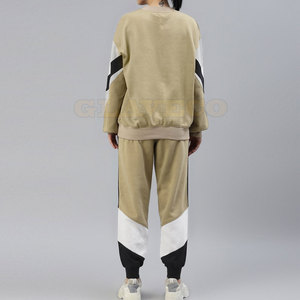 Survêtement pour femmes grande taille avec logo personnalisé, style unique, best-seller, matière durable, survêtements pour femmes - Product Image 3
