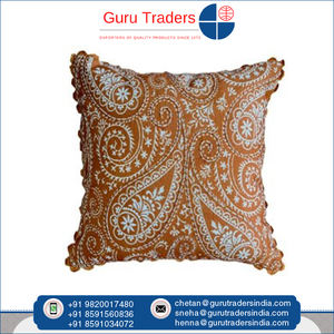 Taies d'oreiller fabriquées en Inde les plus vendues 45 cm X 45 cm housses de coussin décoratives personnalisées pour la salle à manger et l'utilisation du coussin de siège - Product Image 4