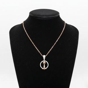 Collier pendentif chat en or rose et diamants de luxe pour femmes, bijoux fins - Product Image 5