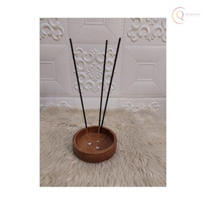 Brûleur d'encens religieux en bois de qualité supérieure pour la décoration intérieure, attrape-cendres artisanal pour bâtonnets et cônes d'encens, durable et 100% naturel - Product Image 4