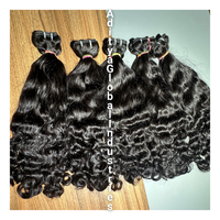 Paquetes de trama de cabello humano Remy indio virgen rizado hinchable alineado con cutícula 100% del proveedor al por mayor: modelo no permanente