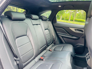 USADO LHD/RHD 2020 JAGUAR F-PACE 2.0 D180 CHEQUERED - Product Image 2