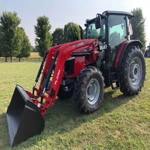 Tracteur 4x4 de qualité supérieure Massey Ferguson MF 5711 M acheter en gros livraison rapide équipement agricole boîte de vitesses incluse - Product Image 3