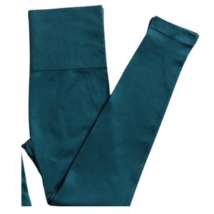 Conjunto Deportivo de Yoga de 2 Piezas para Mujer, Elástico, Compresión, Top sin Mangas y Pantalones Cortos con Efecto Levanta Glúteos, Sujetador Deportivo - Product Image 4