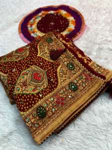 Nouvelle collection de sarees en soie Gaji originale Bandhani avec travail à la main Gota Pati, dernière nouveauté - Product Image 3