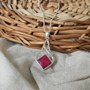 Rhombus Celtic peso ligero colgante de plata rubí piedra preciosa colgante de plata - Product Image 3