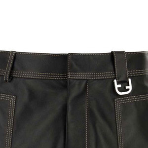 กางเกงขาสั้นหนังสำหรับผู้ชายกางเกงขาสั้นหนังแฟชั่นทรงสลิมฟิตสำหรับใส่เที่ยวกลางคืน - Product Image 3