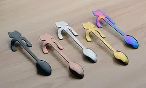 Juego de cubiertos decorativos modernos Cucharas y tenedores de acero inoxidable elegantes Perfectos para un estilo de mesa sofisticado - Product Image 3