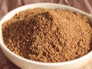 แป้งขนสัตว์ 85% โปรตีน อาหารเสริมสำหรับสัตว์ปีก ปศุสัตว์ ม้า โค กระบือ สุกร ปลา สุนัข บรรจุถุง PP 40 กก. 2 ถุง - Product Image 4