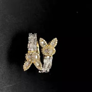 Venta caliente Lab Grown Radiant Cut Diamond IGI Certified 925 Sterling Silver Chapado en oro Hip-hop Style Anillo de compromiso para hombres - Product Image 3