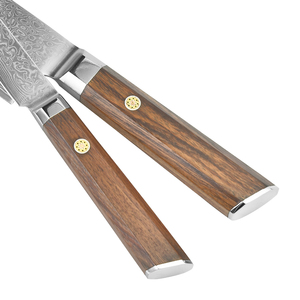 Couteau de chef en acier Damas japonais haut de gamme avec manche en bois Vente en gros Personnalisé de qualité supérieure OEM OMD Service - Product Image 4