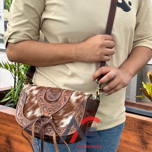 Nueva colección de bolsos de mano de piel de vaca Bohemia para mujer - Product Image 1