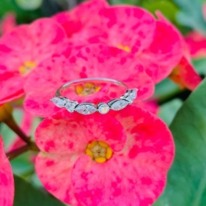 IGI Marquise Lab Grown Diamond Ring Bague en diamant en or 14K pour mariage et bague de fiançailles ou bande - Product Image 3