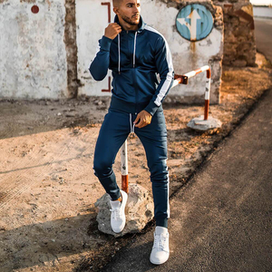 2023 EU taille hommes hiver survêtement ensembles Logo personnalisé couleur unie revers manches courtes joggeurs costumes une pièce vêtements - Product Image 1