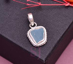 Colgante de Plata de Ley 925, Diseño Único, Gema de Aguamarina Natural, Hecho a Mano, Forma Original, Chapado en Oro, Clásico para Fiestas - Product Image 3