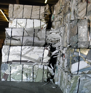 Chatarra de Aleación de Aluminio 6063 (Bronce) Al99.80 al Por Mayor con el Mejor Precio para Fundición y Reprocesamiento Industrial - Product Image 1