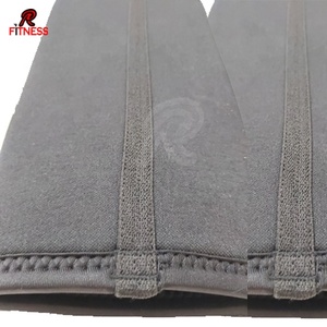 Attelle de Compression en Néoprène Respirant 5mm pour Soulagement de la Douleur, Légère, Réglable avec Fermeture Auto-agrippante, Idéale pour la Gym, les Squats, la Musculation et l'Haltérophilie - Product Image 5